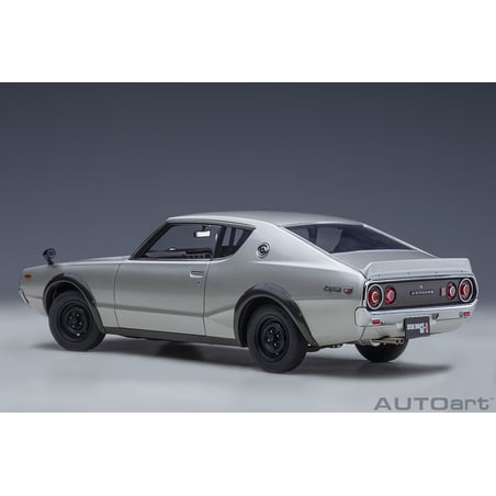 Autoart 1/18 Nissan Skyline 2000 GT-R (KPGC110)