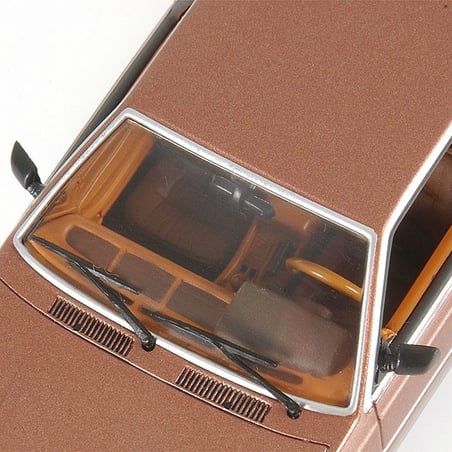 Minichamps 1/43 Maserati Biturbo 1982