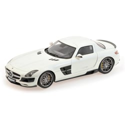 Minichamps 1/18 Brabus...