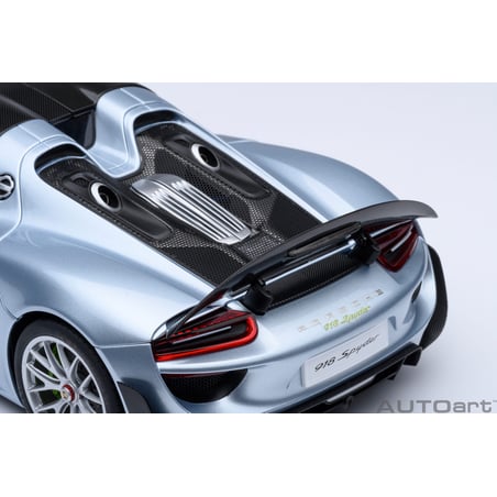 Autoart 1/18 Porsche 918 Spyder Weissach Package 2013