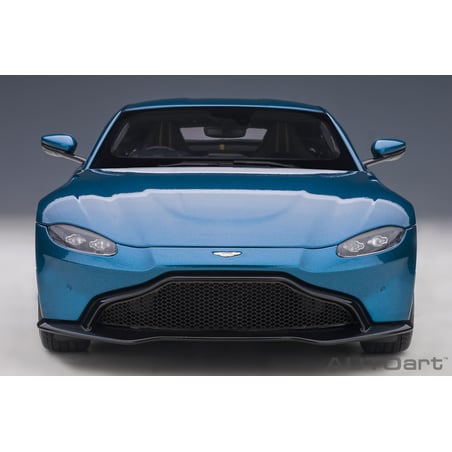 Autoart 1/18 Aston Martin Vantage 2019