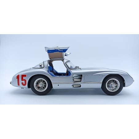CMC 1/18 Mercedes-Benz 300 SLR Coupé, Grand Prix of Sweden, 1955, No.15