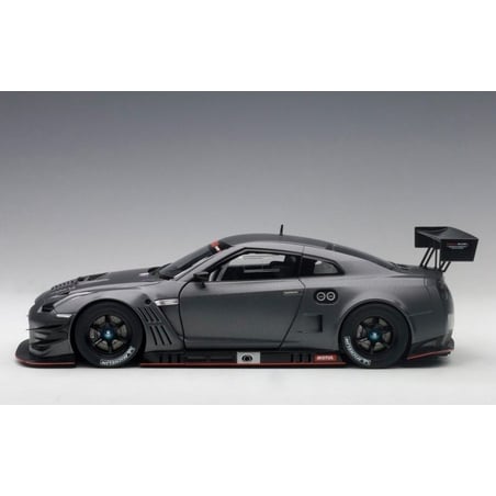 1:18 NISSAN GT-R Nismo GT3