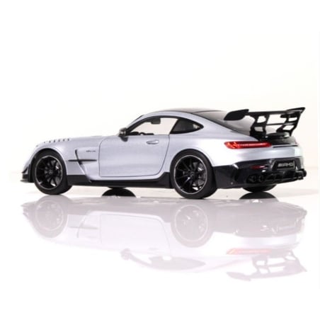1/18 Mercedes AMG GT Black Series