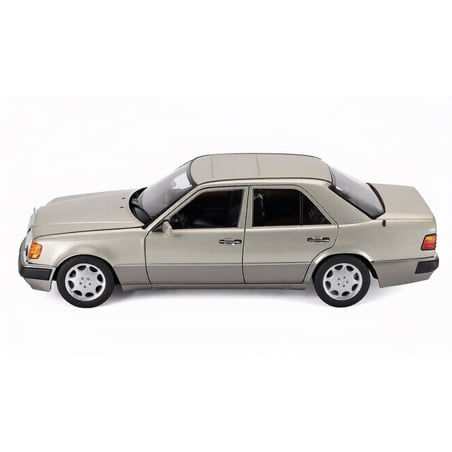 Mercedes Benz Dealer Pack Norev 1/18 Mercedes Benz E Class 500E (W124) 1991-1993