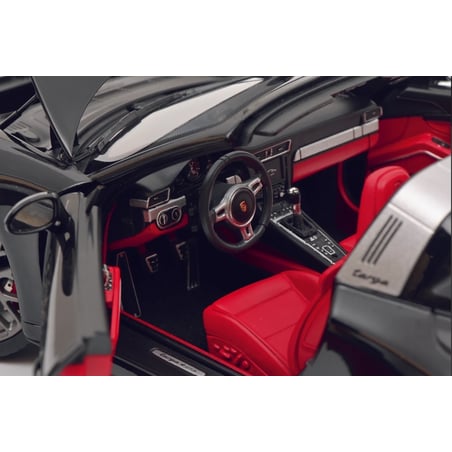 Schuco 1/18 Porsche 911 Targa 4 GTS