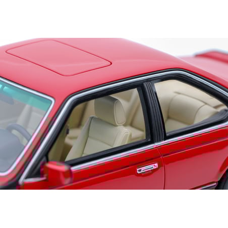 Otto Mobile 1/18 BMW E24 M6 1986