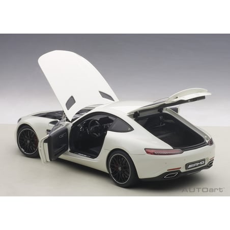 Autoart 1/18 Mercedes-AMG GTS
