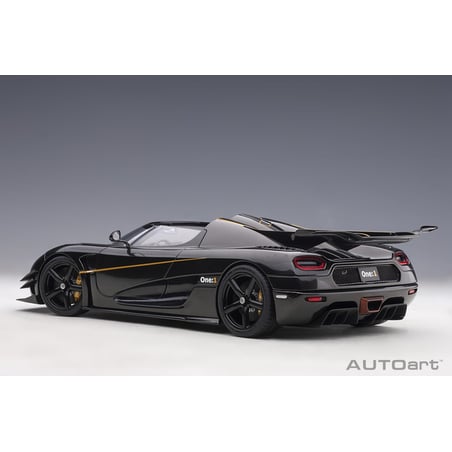 Autoart 1/18 Koenigsegg One:1