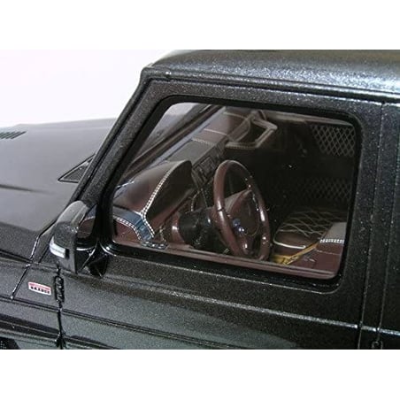 Minichamps 1/18 Brabus Mercedes Benz G V12 800 Widestar