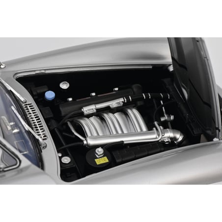 Schuco 1/18 Mercedes Benz 300 SL Coupe Gullwing (W198) 1954