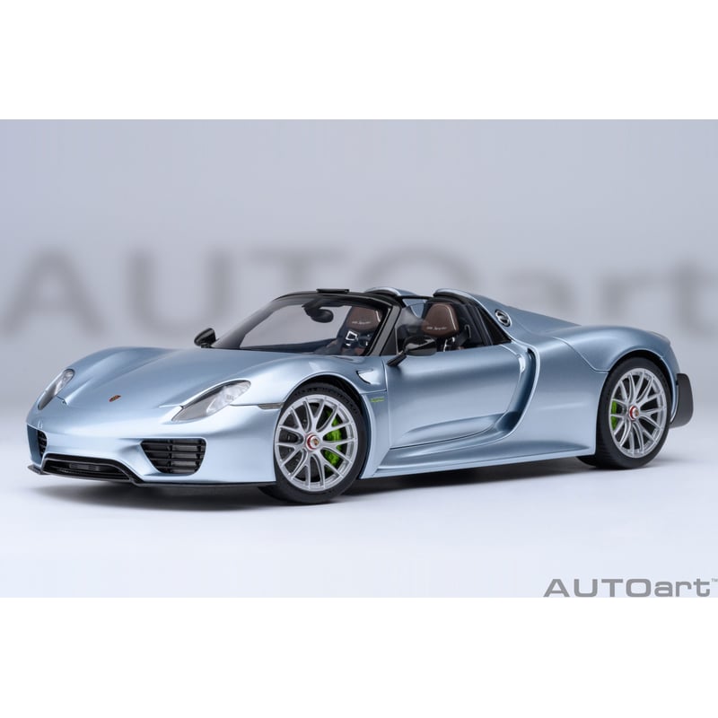 Autoart 1/18 Porsche 918 Spyder Weissach Package 2013