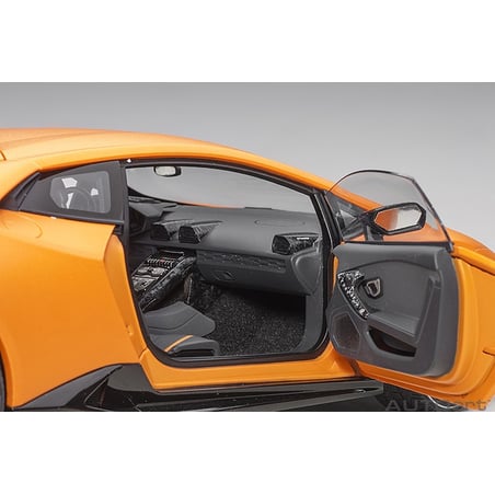 1:18 Lamborghini Huracan Performante (AUTOart)