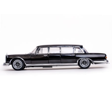 1/18 Mercedes Benz 600 Pullman 1966