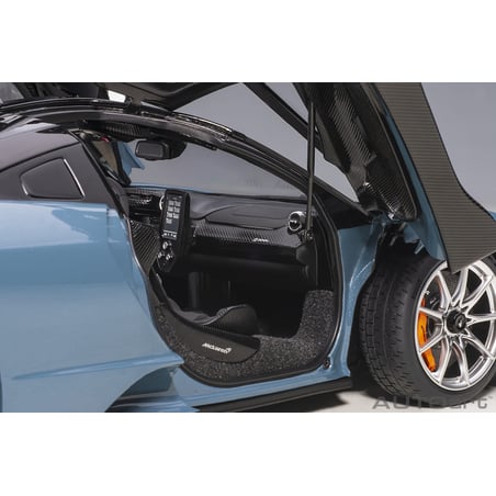 Autoart 1/18 McLaren Senna