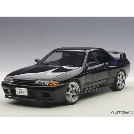 1:18 Skyline GT-R (R32) V SPEC II- New Animation Film Initial D Legend 2" (AUTOart)"