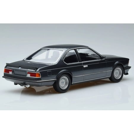 Minichamps 1/18 BMW 635 CSi 1982