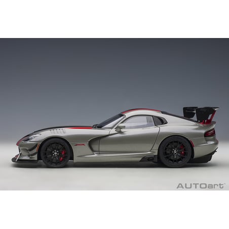 1:18 Dodge Viper ACR 2017