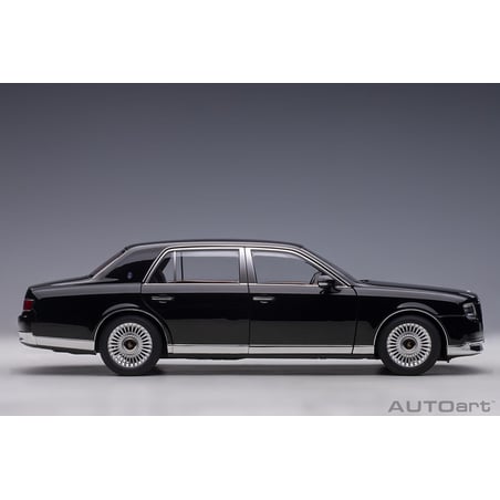 Autoart 1/18 Toyota Century 2018