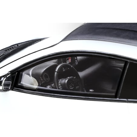 Otto Mobile 1/18 Toyota Yaris GR 2021