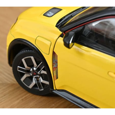 Norev 1/18 Renault R5 E-TECH 100% Electric 2024