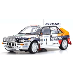 Kyosho 1/18 Lancia Delta HF...