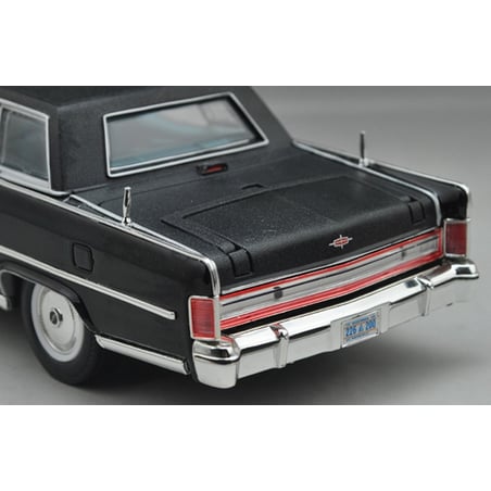 Yatming 1/24 Lincoln Continental Reagan Car 1972