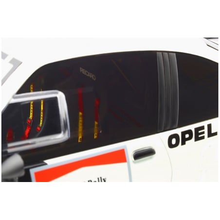 Otto Mobile 1/18 Opel Manta 400 Groupe B Safari Rally No.2 1983