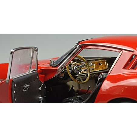 CMC 1/18 Ferrari 275 GTB/C 1966