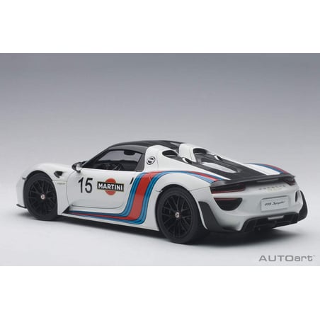 Autoart 1/18 Porsche 918 Spyder Martini Livery No.15