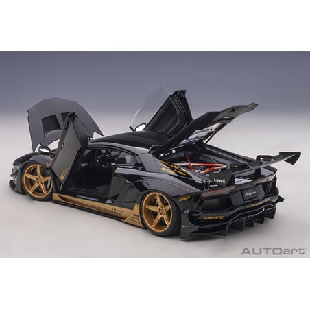 1/18 Lamborghini Aventador Liberty Walk LB-Works Limited Edition