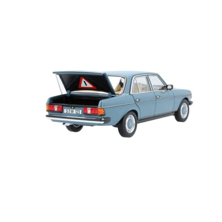 1/18 Mercedes Benz 200 (W123) (1980-1985)