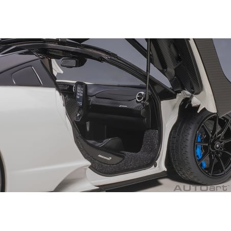 Autoart 1/18 McLaren Senna