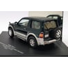 1:43 Mitsubishi Pajero SWB 2000 (Vitesse)