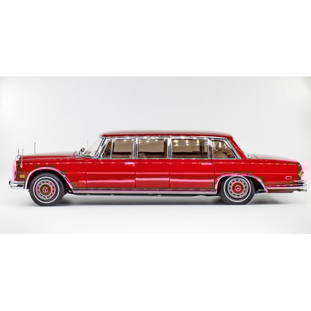 1/18 Mercedes-Benz 600 Pullman “Red Baron”, 1972