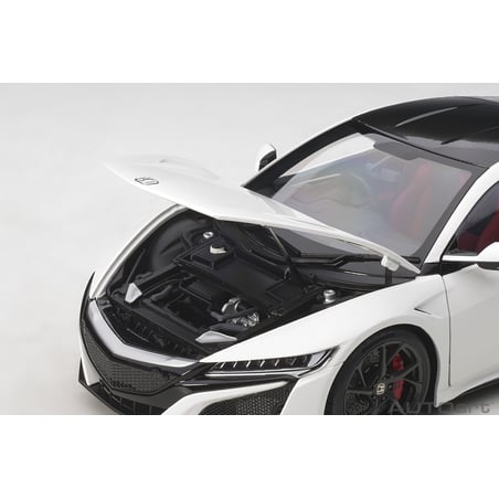 AutoArt 1/18 Honda NSX (NC1)