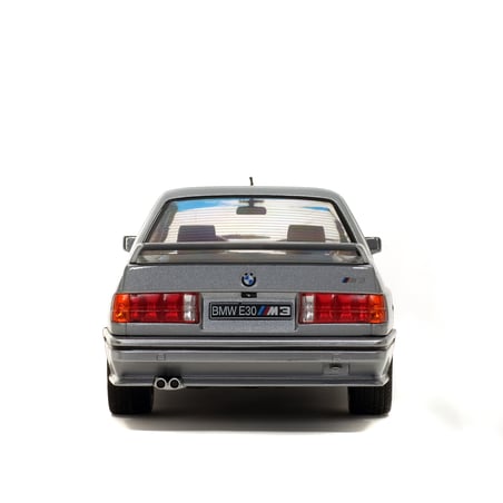 1:18 BMW E30 M3 1990
