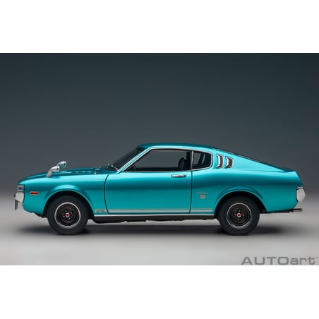 Autoart 1/18 Toyota Celica Liftback 2000GT (RA25) 1973