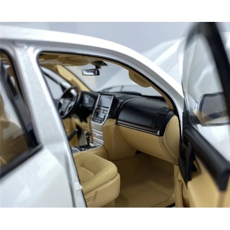 Keng Fai 1/18 Toyota Land Cruiser 2020 LHD