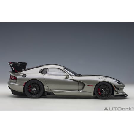 1:18 Dodge Viper ACR 2017