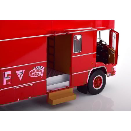 CMR 1/18 OM Fiat 150 Rolfo Scuderia Ferrari Race Car Transporter 1966