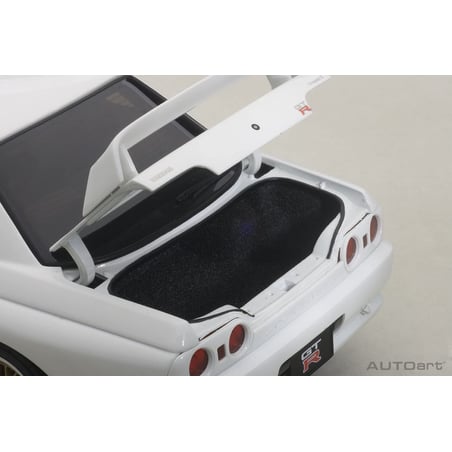Autoart 1/18 Nissan Skyline GT-R (R32) V-SPEC II Tuned Version