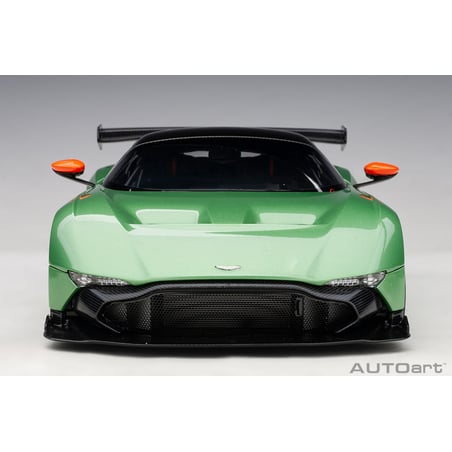 AUTOart 1/18 Aston Martin Vulcan Coupe 2015