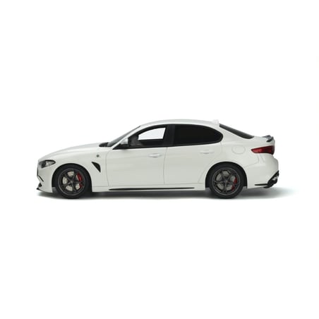 Otto Mobile 1/18 Alfa Romeo Giulia Quadrifoglio 2019