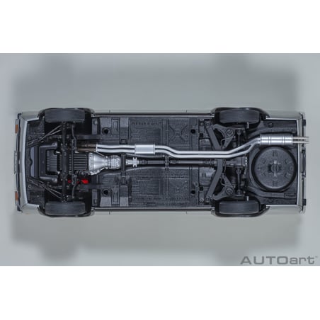 Autoart 1/18 Nissan Skyline 2000 GT-R (KPGC110)