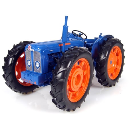 Universal Hobbies 1/16 FordSon County Super 4