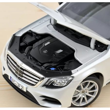 Norev 1/18 Mercedes Benz S Class AMG Line 2018