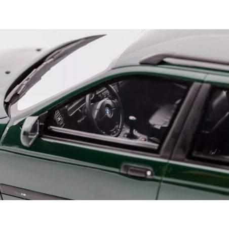 Otto Mobile 1/18 BMW E36 328i touring M Pack 1997