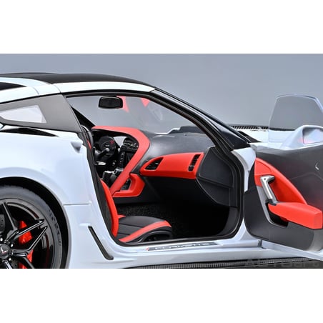 Autoart 1/18 Chevrolet Corvette C7 ZR1 2019