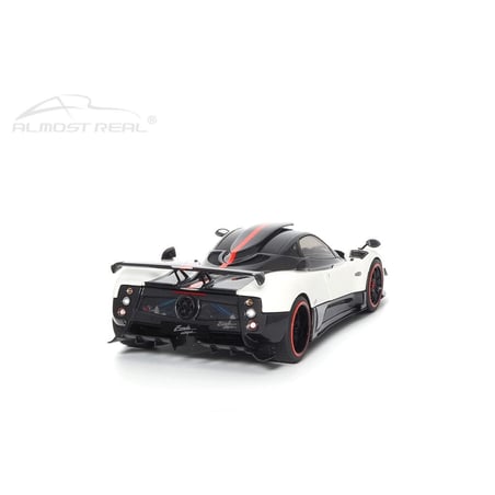 Almost Real 1/18 Pagani Zonda Cinque Coupe 2009